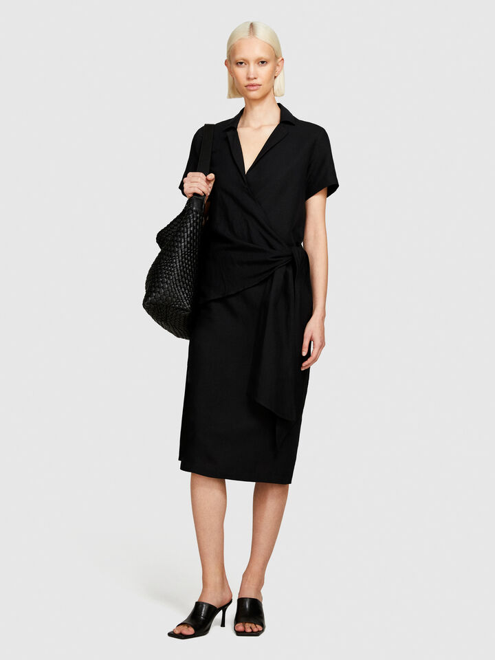 Midi dress with twist - women's midi dresses - Black | Sisley image number 1